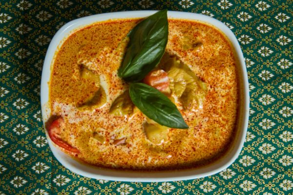 28. Gaeng Kari