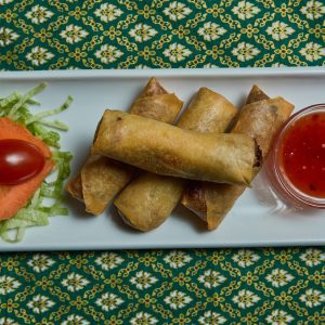 1. Forårsruller (4 stk)